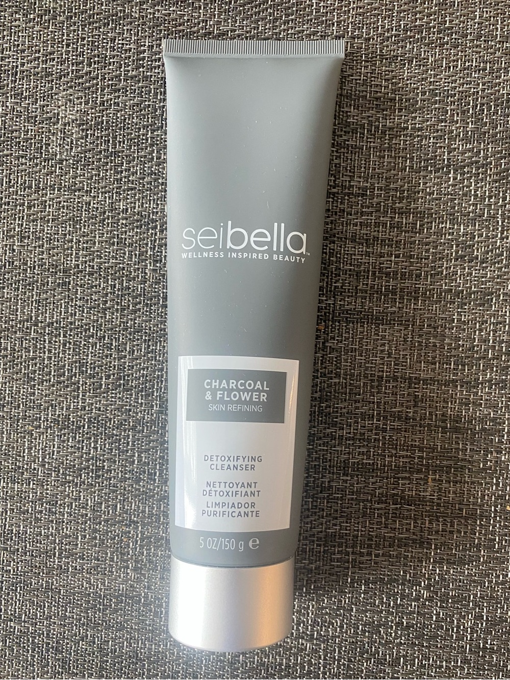 Seibella Charcoal & Flower Face Cleanser, Charcoal Foam Detoxifying 5 oz